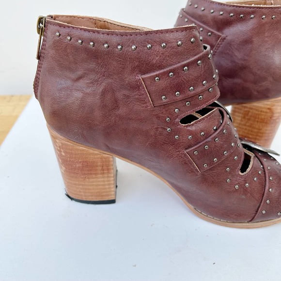 Freebird Violet Lookalikes Belt Buckle Chunky Block Heel Western Booties Size 7 - Picture 6 of 12